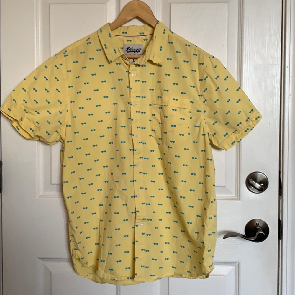 Fun Button Down!